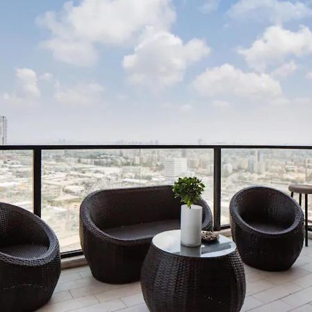 O&O Group- Special Apartment Sea View Luxury Tower Бат Ям Екстериор снимка