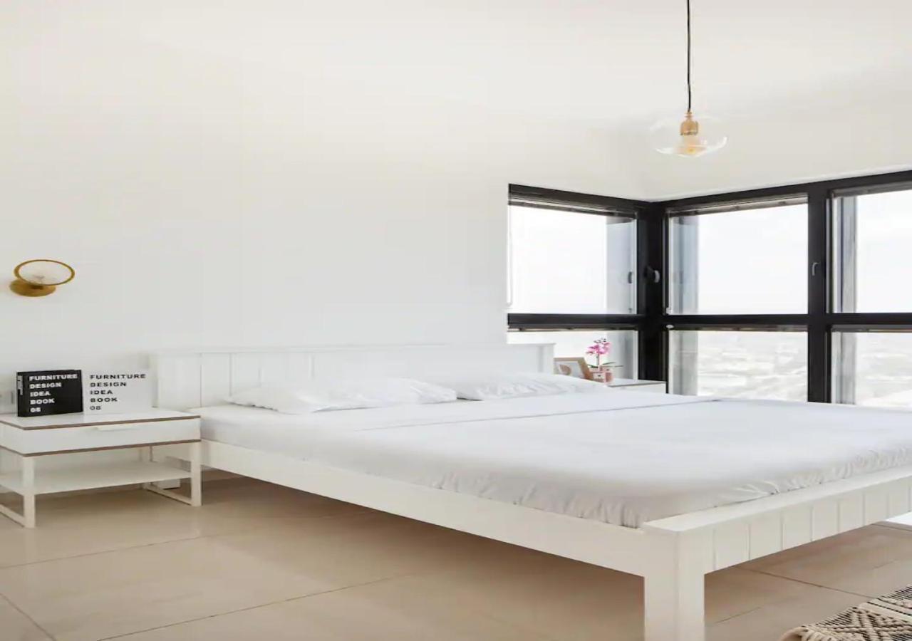 O&O Group- Special Apartment Sea View Luxury Tower Бат Ям Екстериор снимка