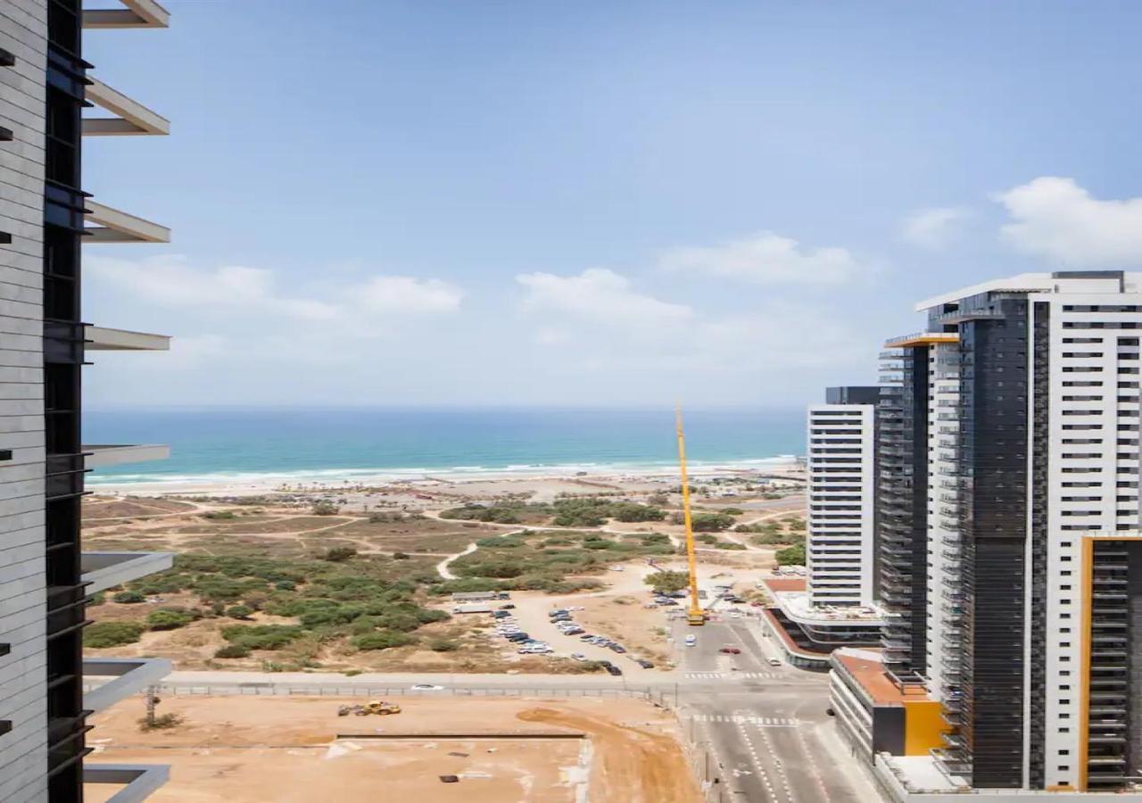O&O Group- Special Apartment Sea View Luxury Tower Бат Ям Екстериор снимка